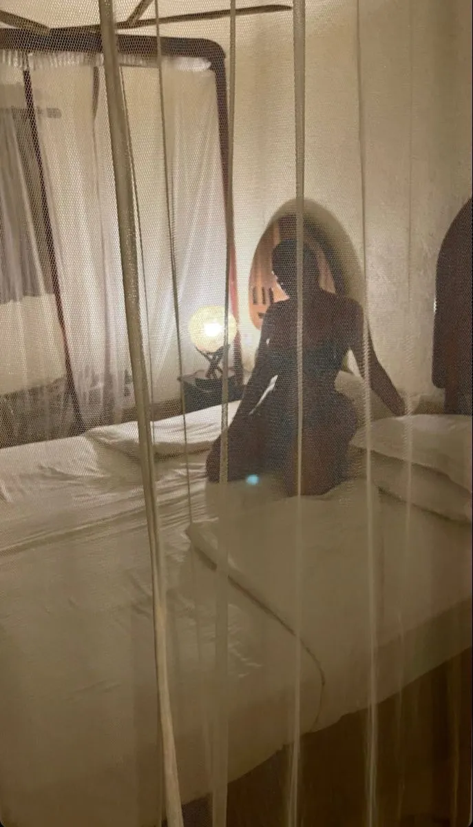 Yussy OnlyFans header