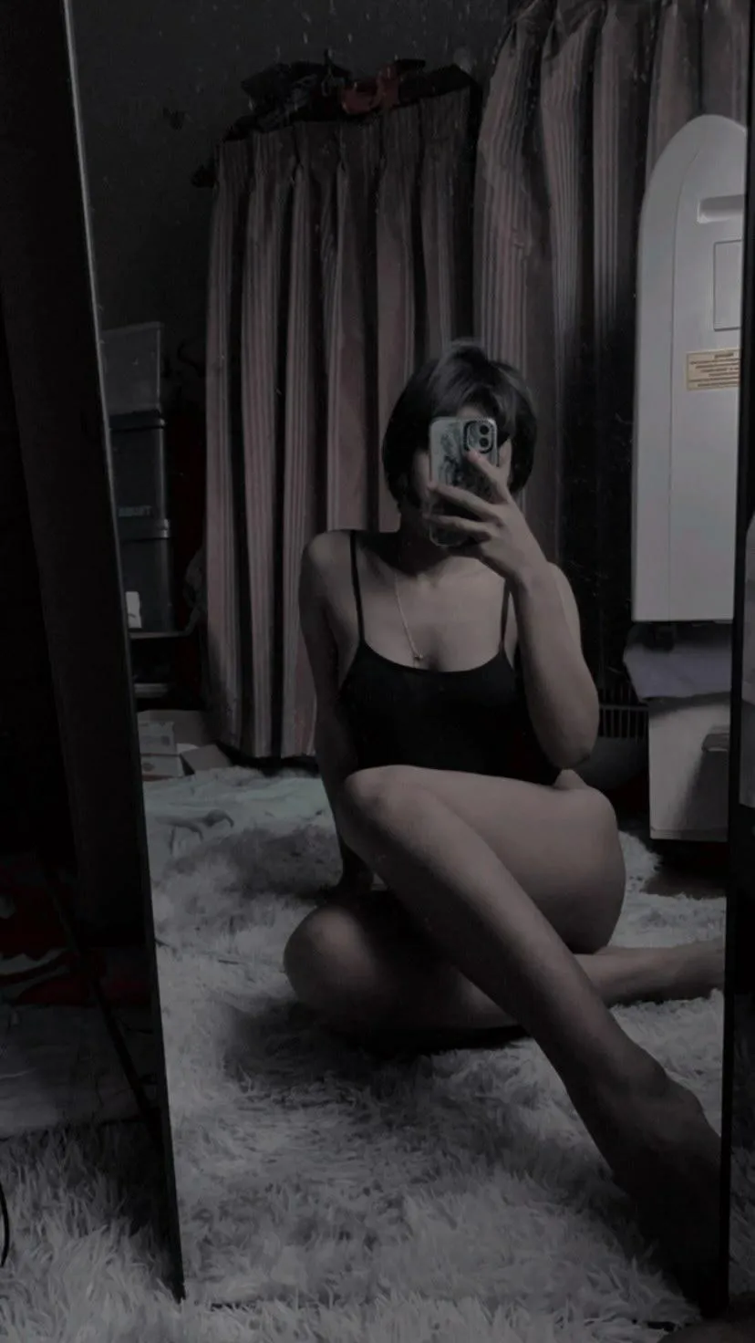 Yuuio OnlyFans header