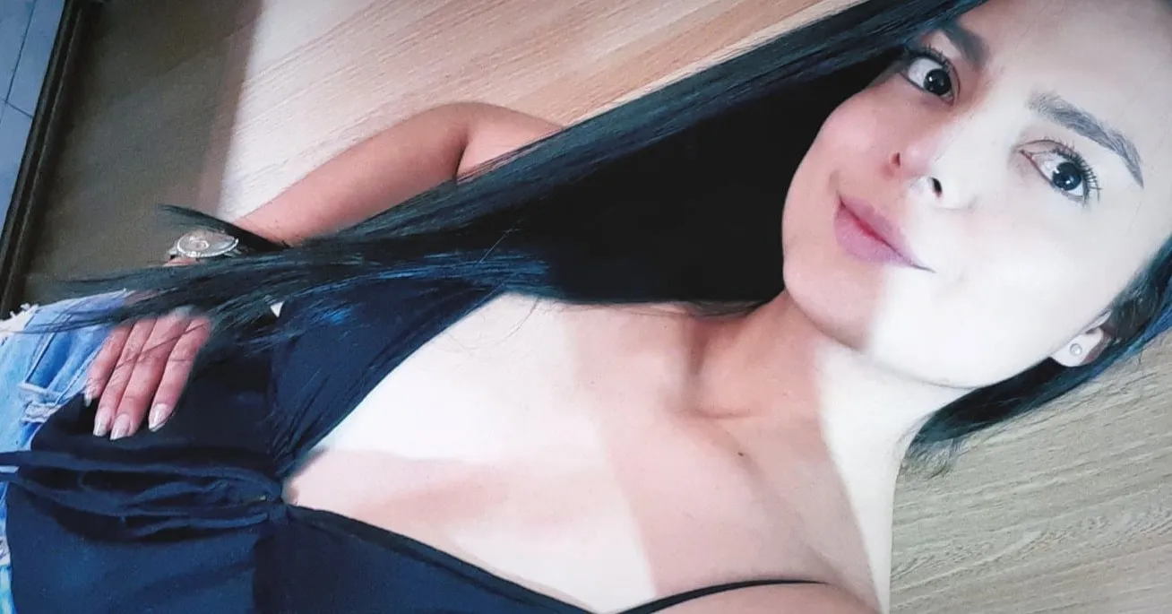 Yuyi OnlyFans header