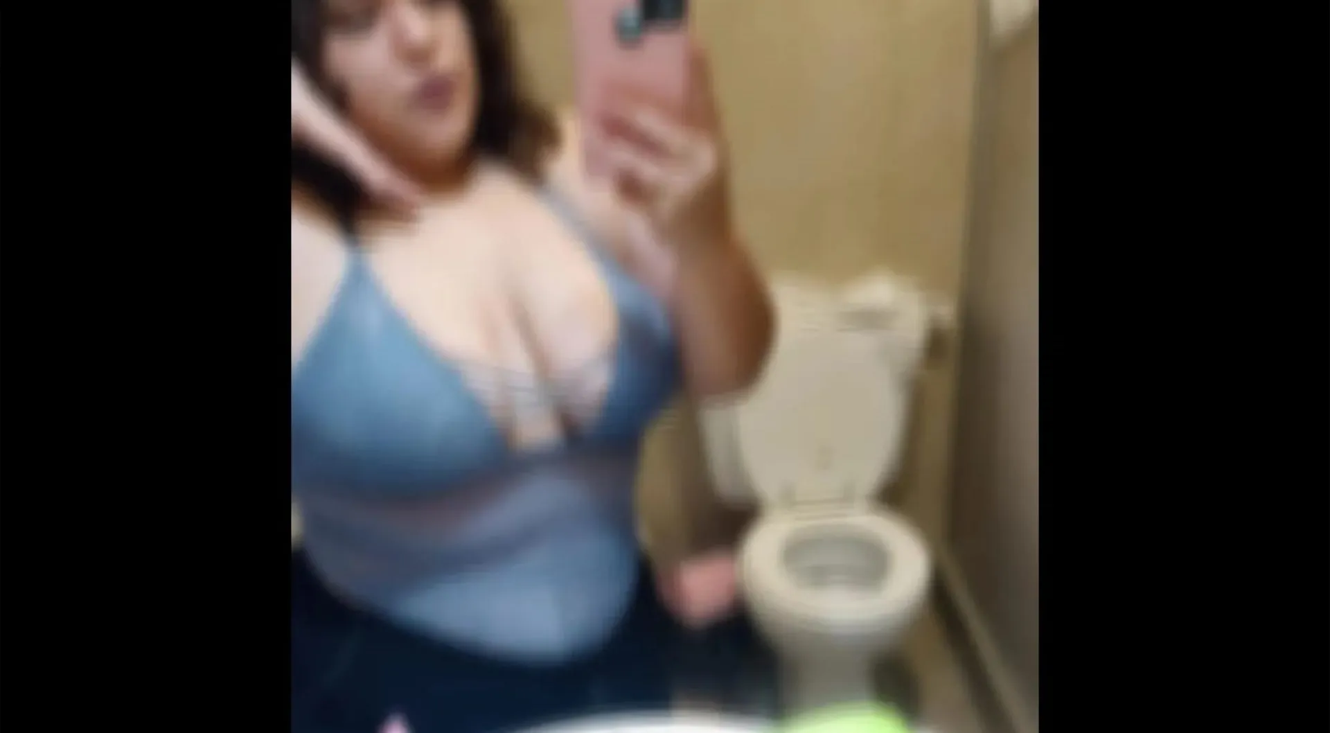 Yvonne OnlyFans header